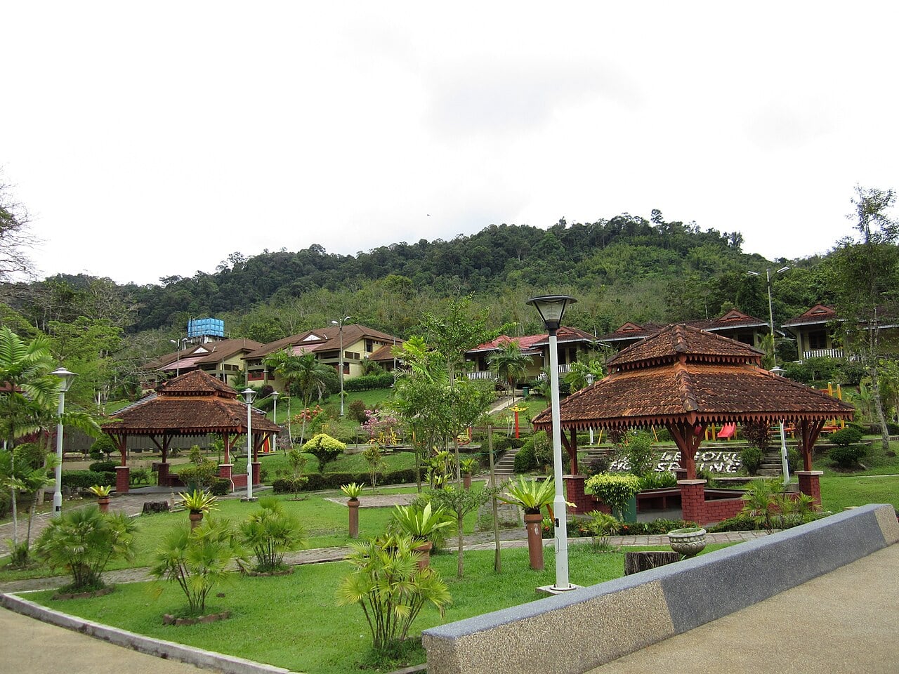 Gambar 3 Air Panas Ulu Legong
