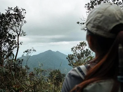 Air Terjun Lata Tengkorak — foto sebenar berbeza 2