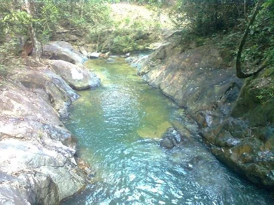 Air Terjun Sungai Yong — foto sebenar berbeza 2