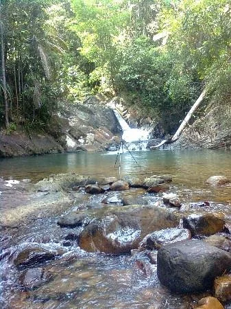 Air Terjun Sungai Yong — foto sebenar berbeza 4