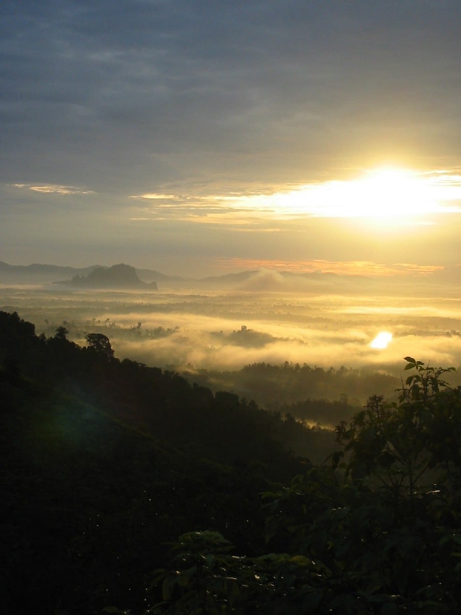 Gambar Bukit Panorama Sungai Lembing