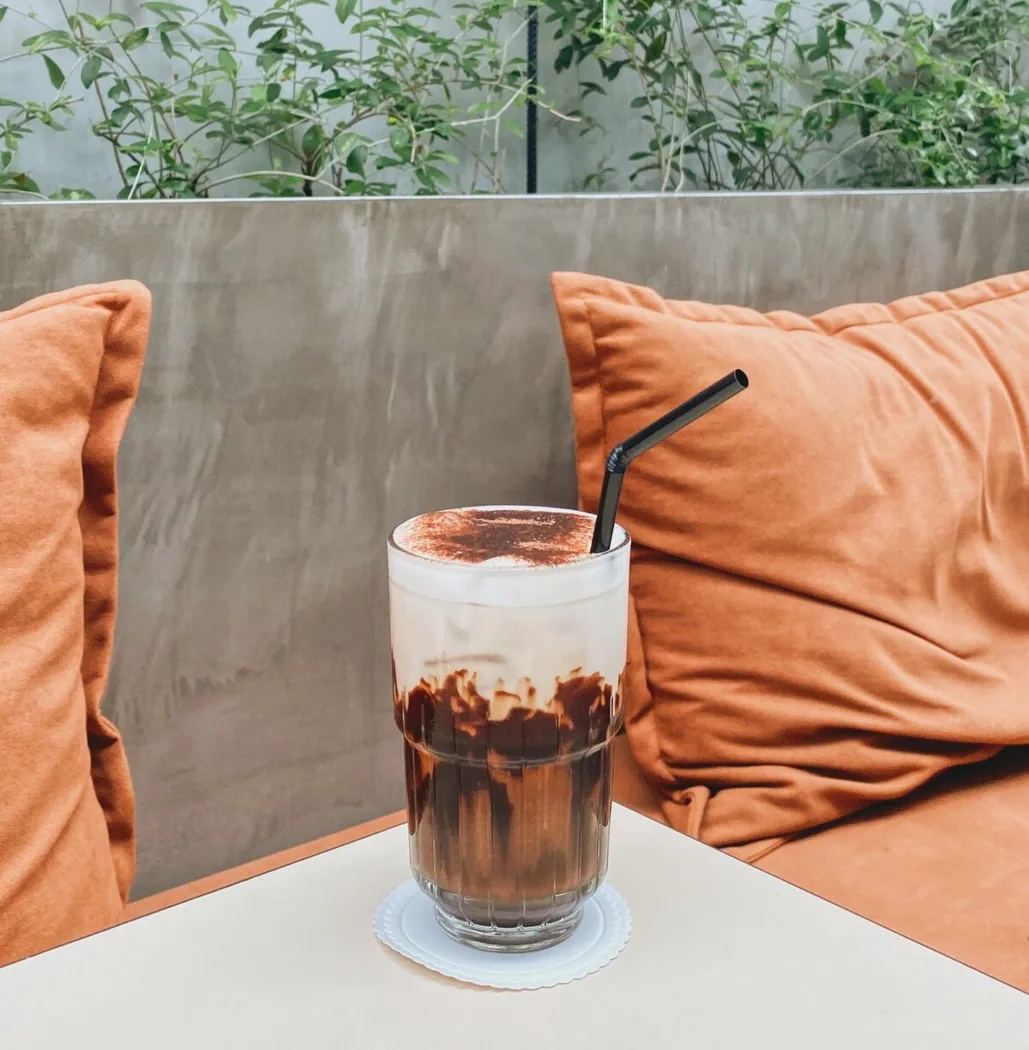 D’ Cafe — foto sebenar 4