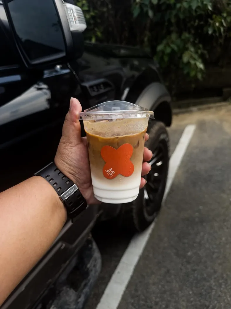 FewLab Coffee — foto sebenar 2