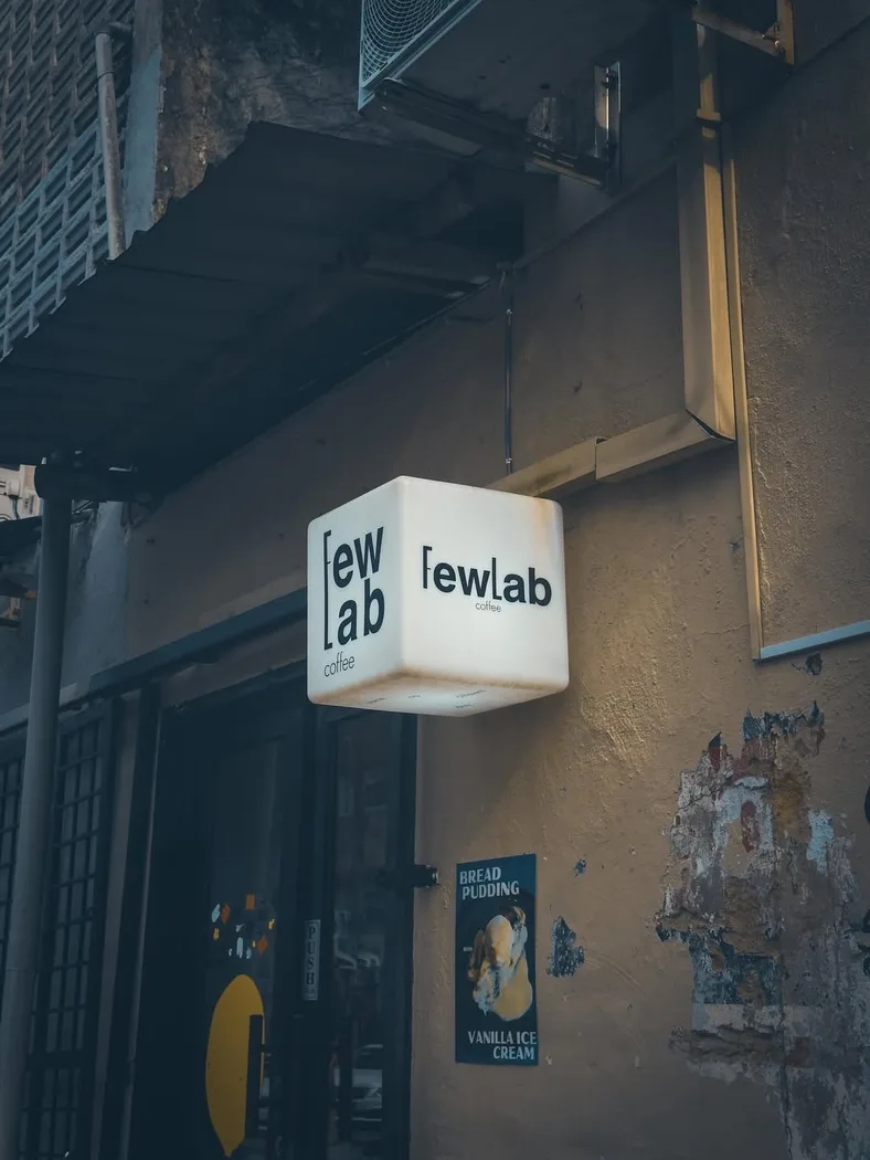 FewLab Coffee — foto sebenar 4