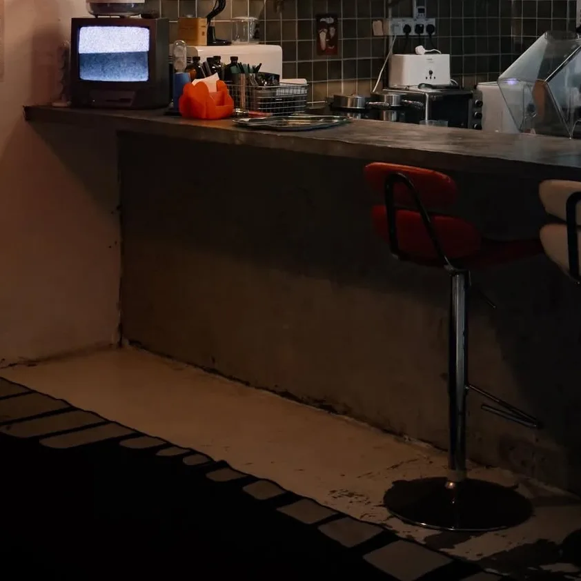 FewLab Coffee — foto sebenar 5 (crop)