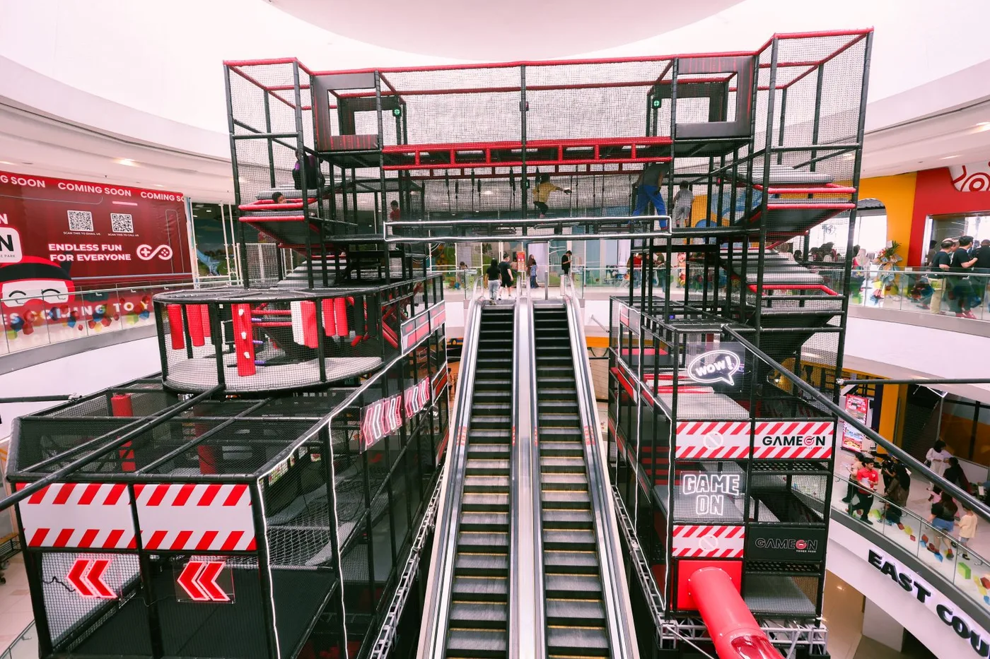 Game On Theme Park — foto sebenar 3
