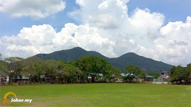 Gunung Lambak — foto sebenar 3