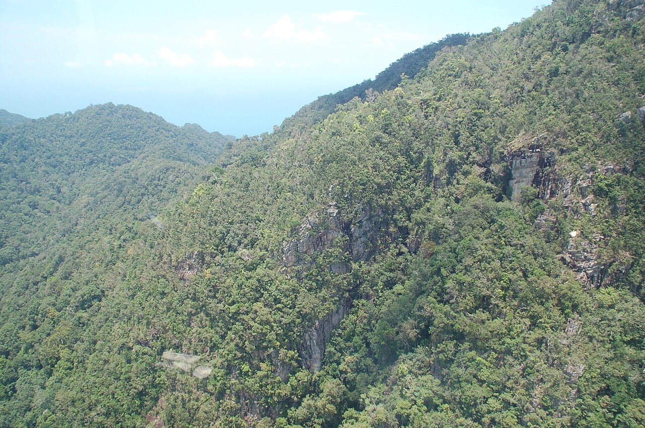Gambar 3 Gunung Machinchang