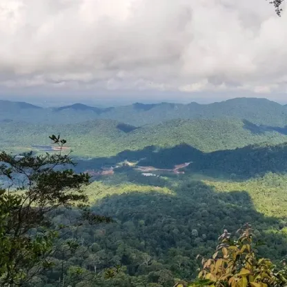 Gunung Panti — foto sebenar 2 (crop)