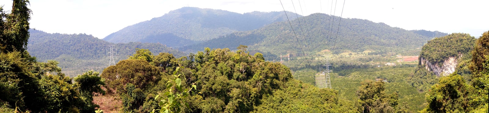 Gambar 2 Gunung Raya Langkawi