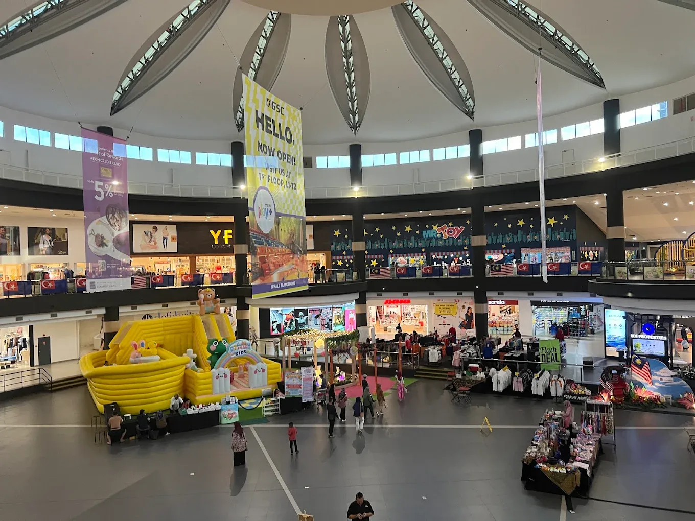 IOI Mall Kulai — foto sebenar 5