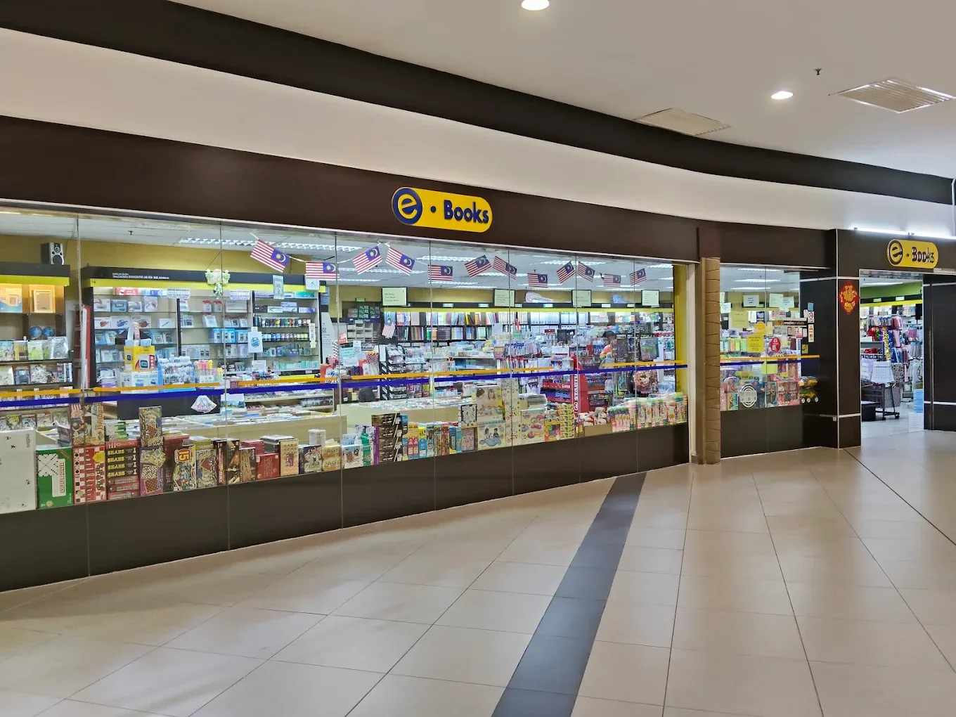 IOI Mall Kulai — foto sebenar 6