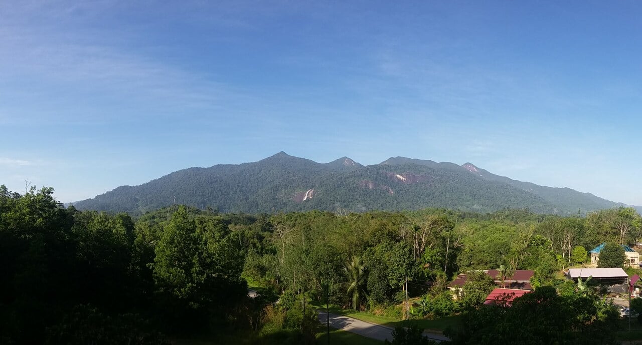 Gambar Jelawang Waterfall, Gunung Stong