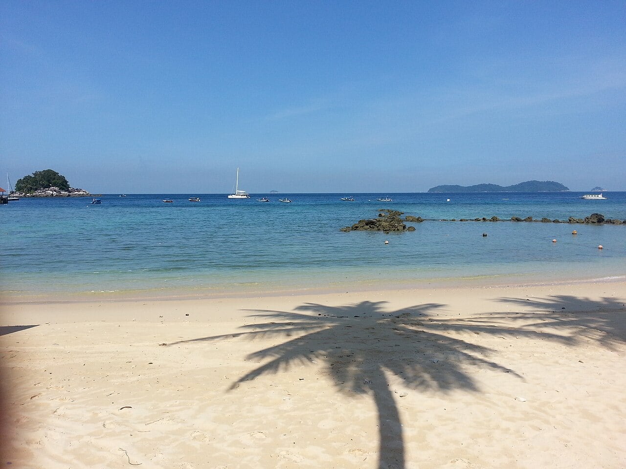 Gambar 3 Kampung Salang Tioman