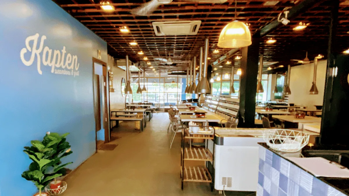 Kapten Steamboat & Grill — foto sebenar 2