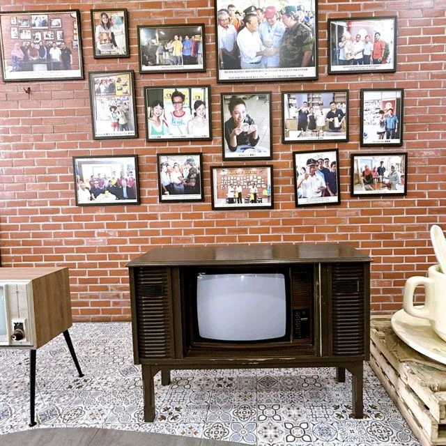 Kluang Coffee Cap Televisyen — foto sebenar 6