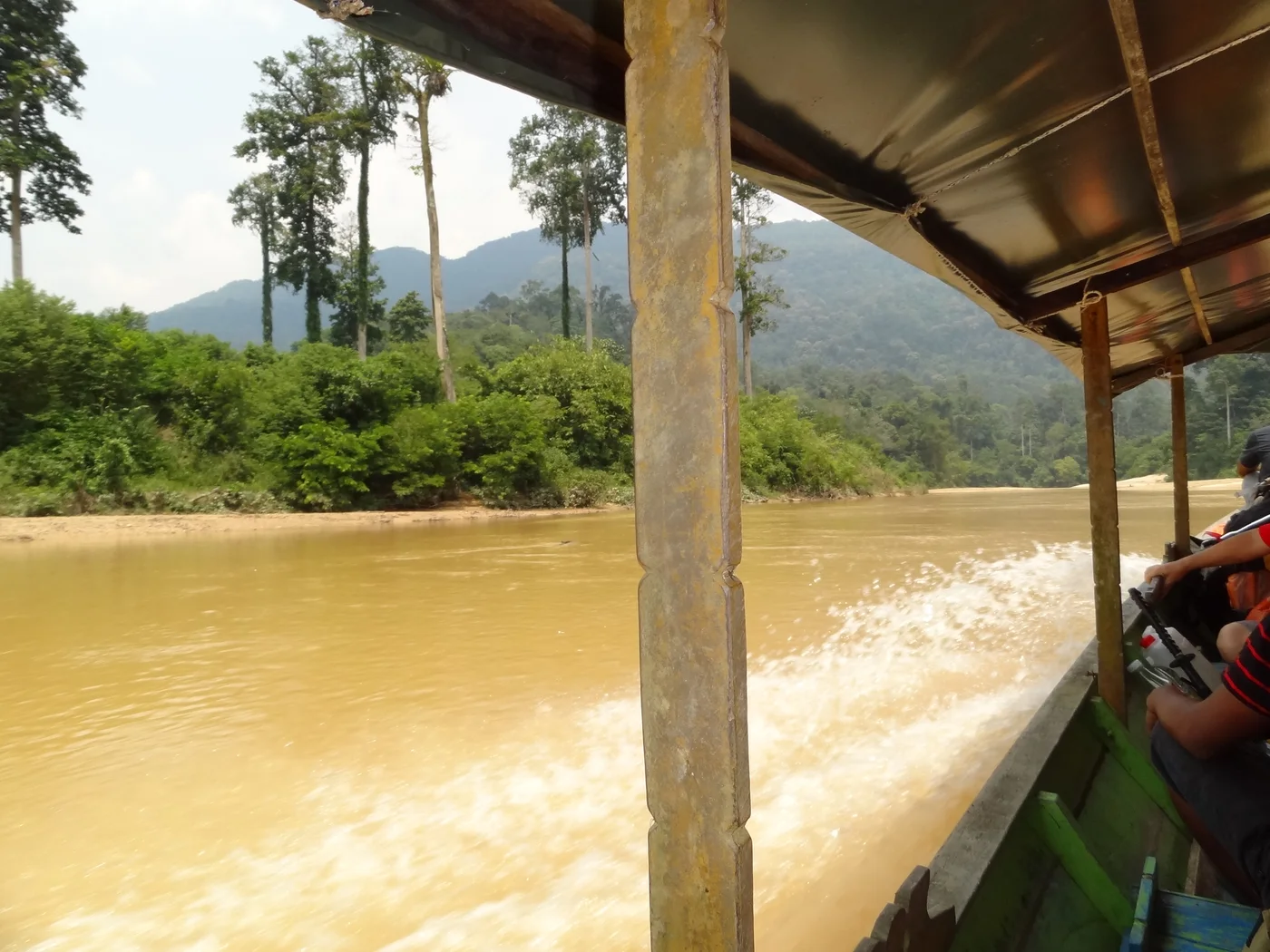 Kuala Jasin Campsite — foto sebenar 4
