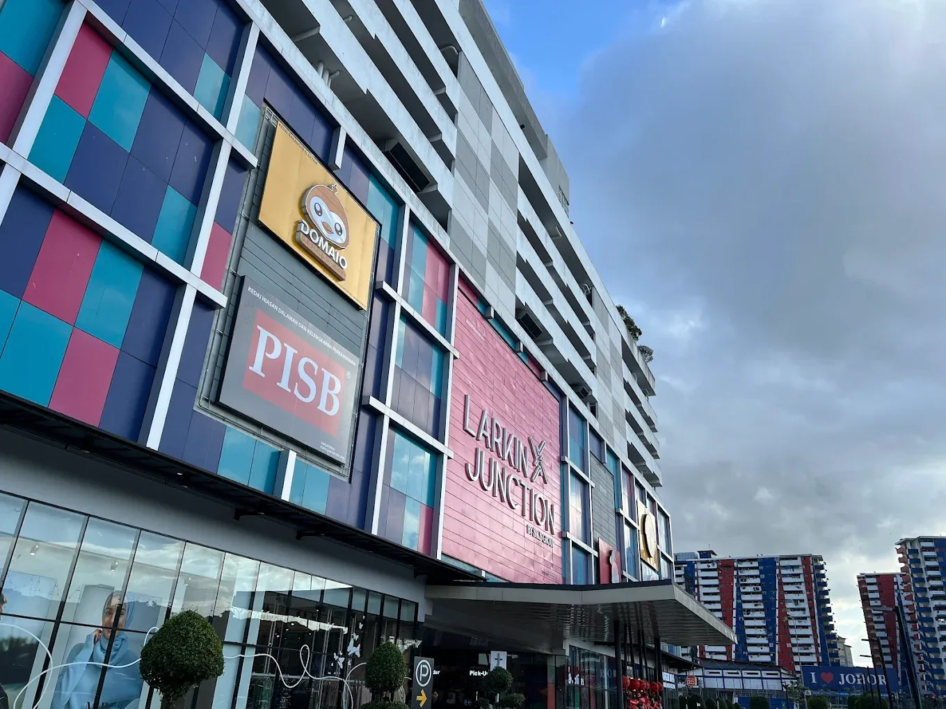 Larkin Junction — foto sebenar 2