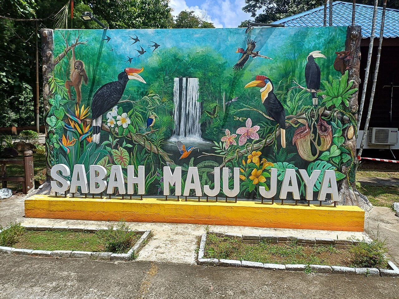 Gambar Madai-Baturong Forest Reserve Nature Centre