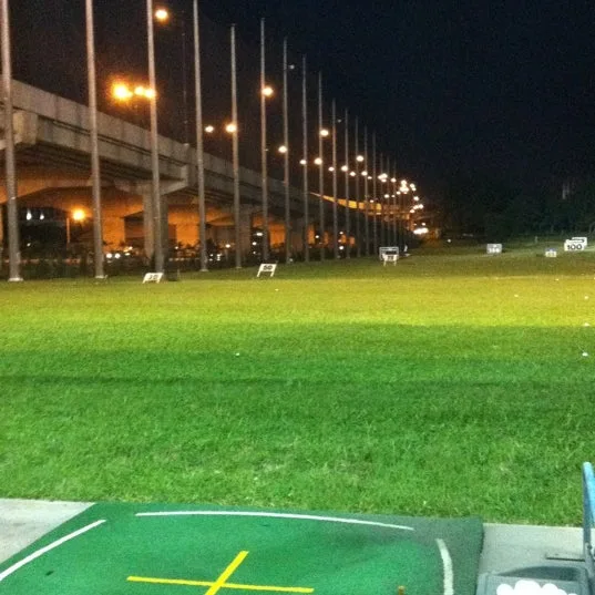 MST Golf Pelangi Driving Range — foto sebenar 2