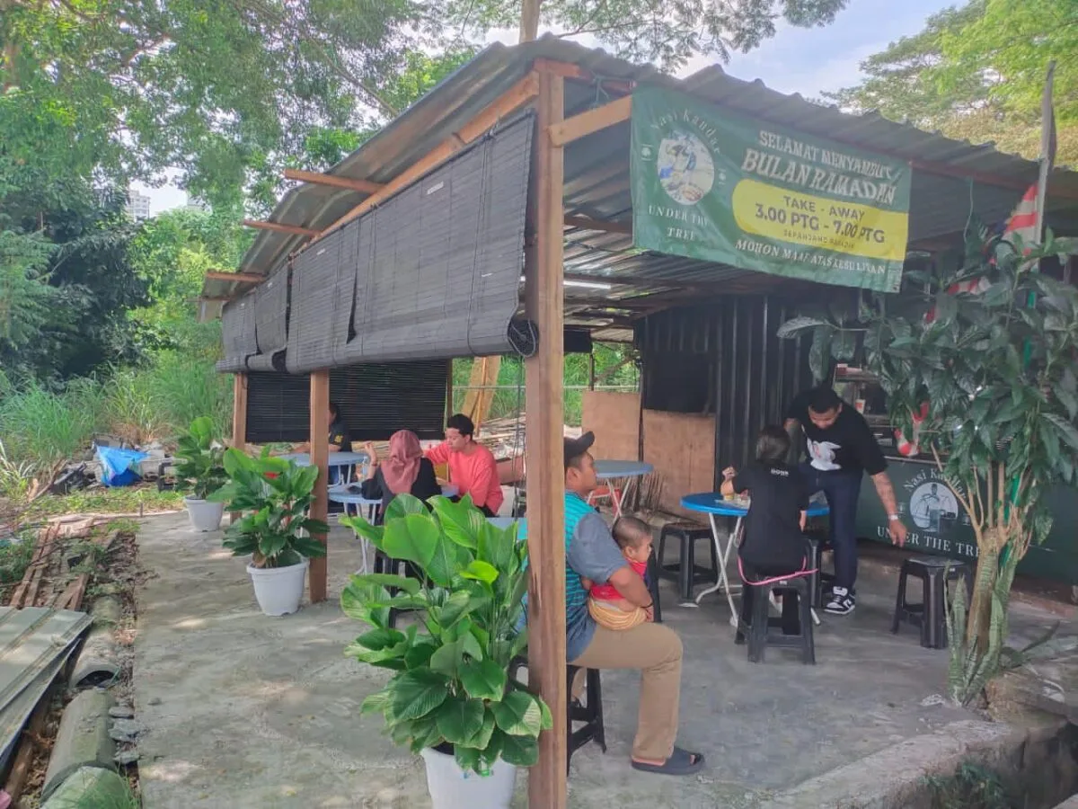 Gambar Nasi Kandar Under the Tree
