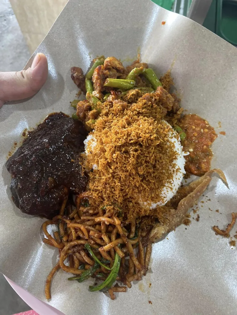 Original Nasi Ambeng Kampung Melayu — foto sebenar 4