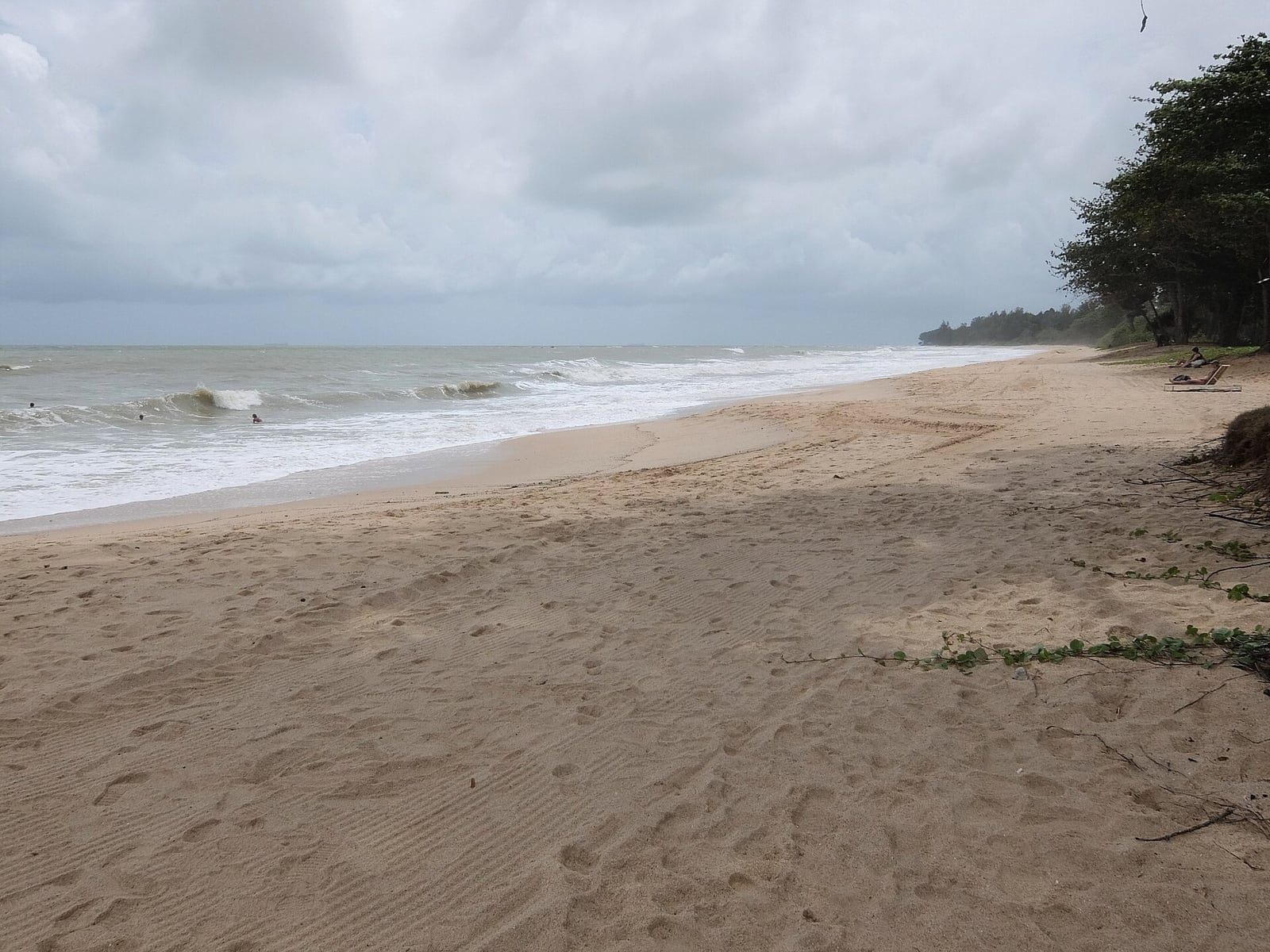 Gambar 2 Pantai Desaru