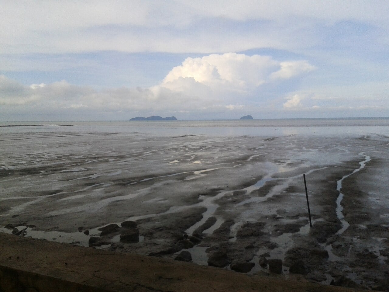 Gambar Pantai Murni Waterfront