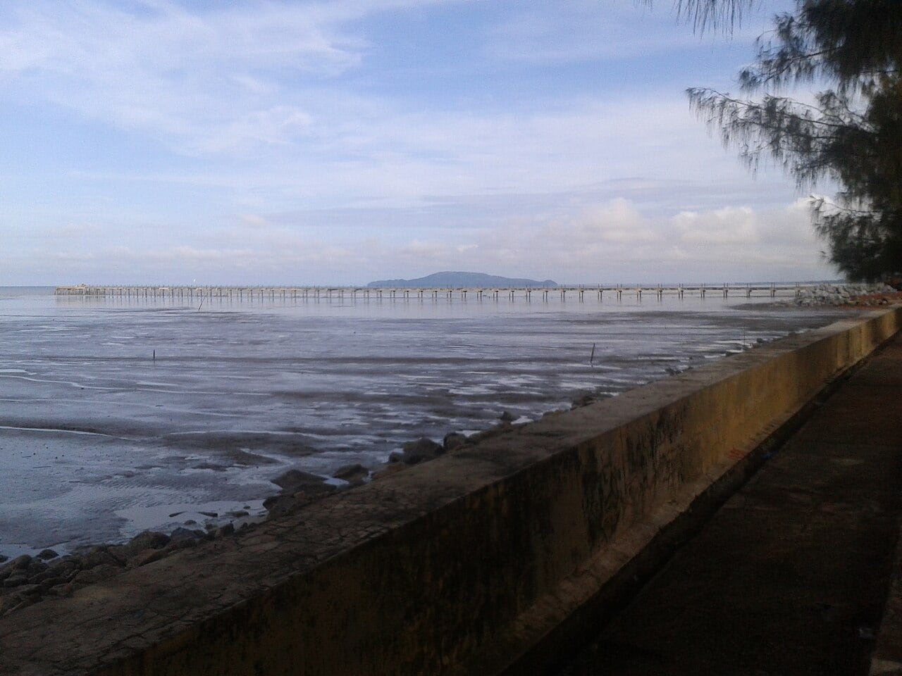 Gambar 3 Pantai Murni Waterfront