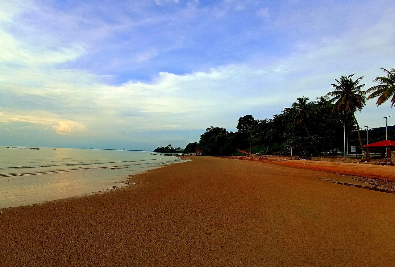 Gambar 2 Pantai Purnama Port Dickson