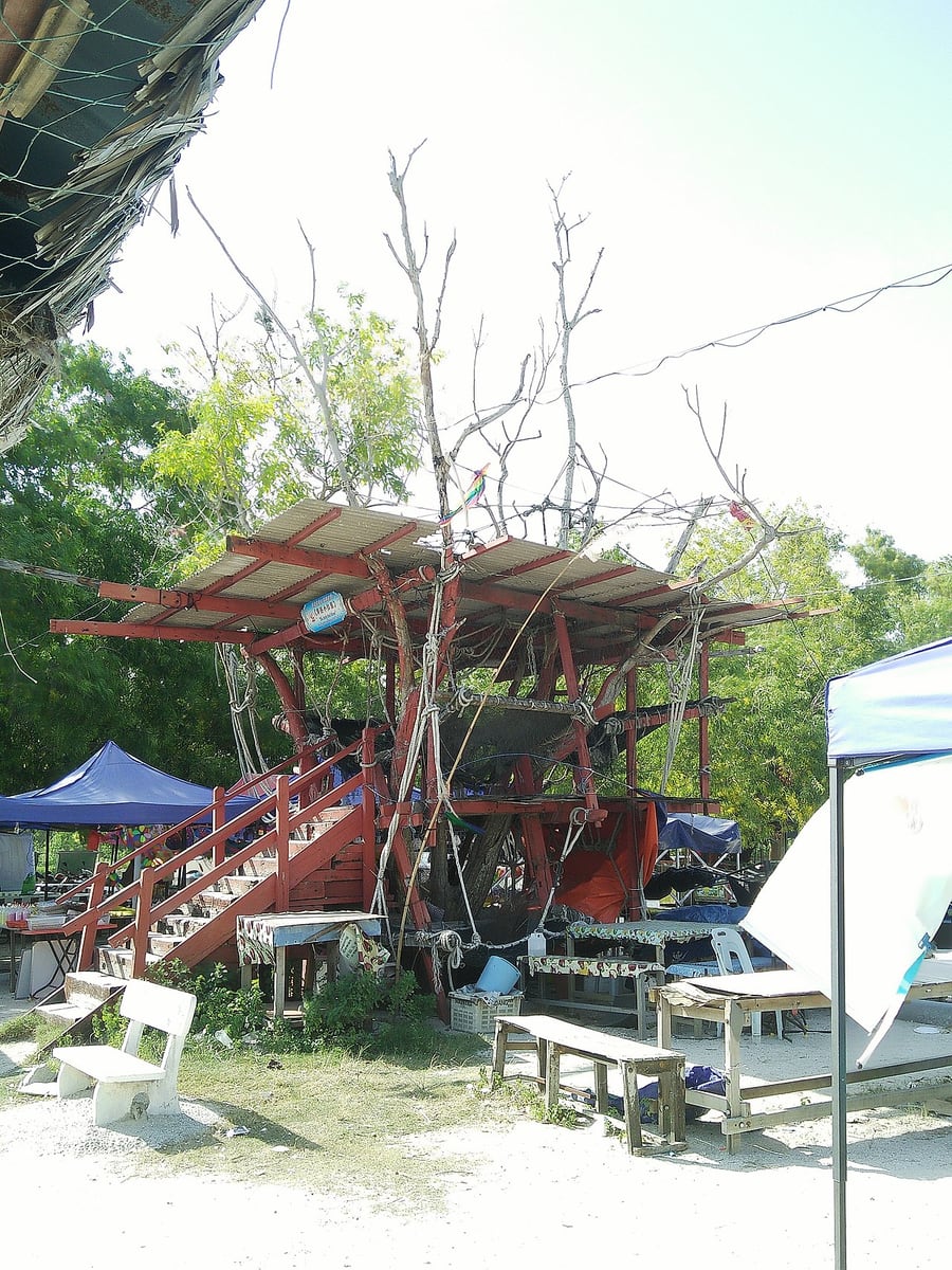 Gambar Pantai Redang Sekinchan