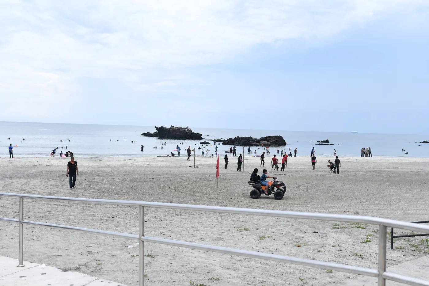 Tanjung Balau Beach — foto sebenar 1