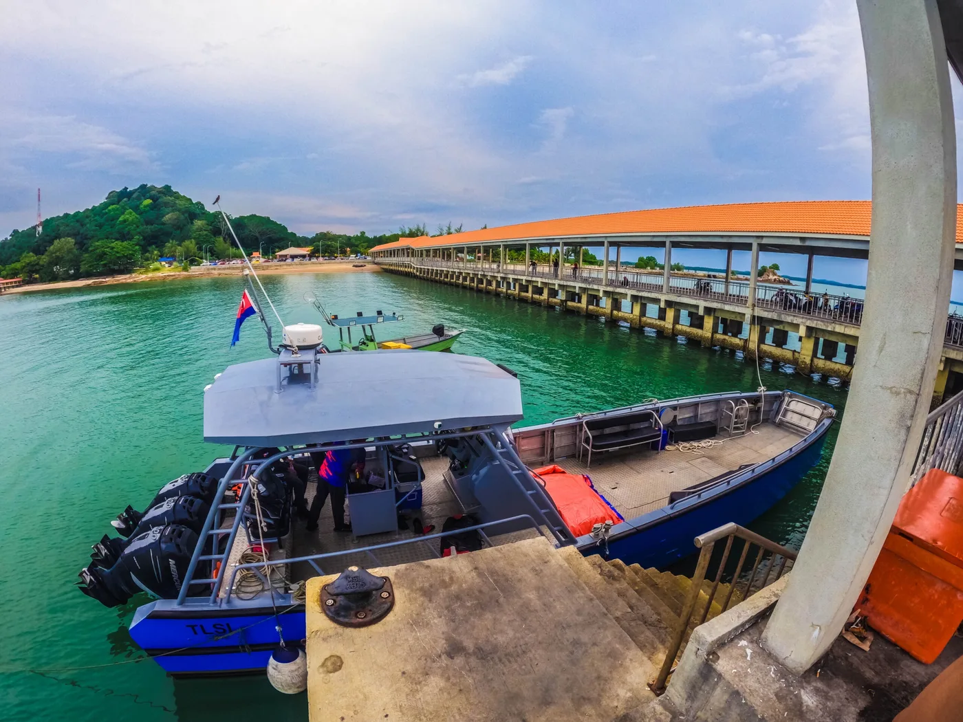 Penyabong Waterfront — foto sebenar 2