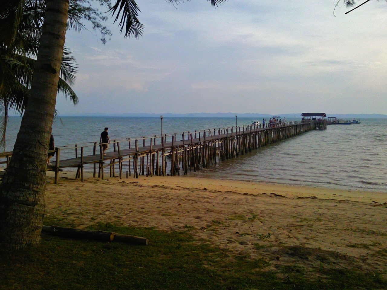 Gambar 3 Pulau Sibu, Taman Laut Sultan Iskandar