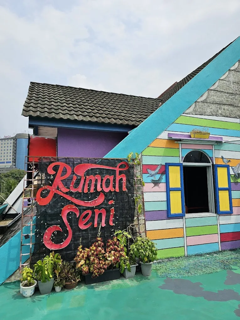 Rumah Seni @ Kluang — foto sebenar 5