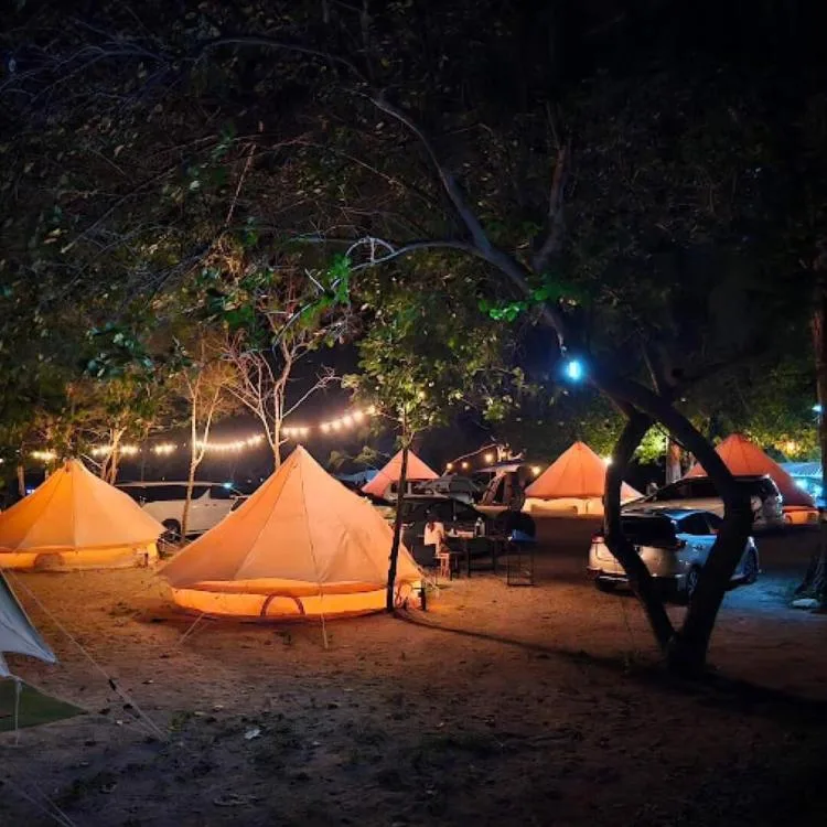 Rustika Glamping Village — foto sebenar 3