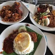 Selasih Restaurant — foto sebenar 2