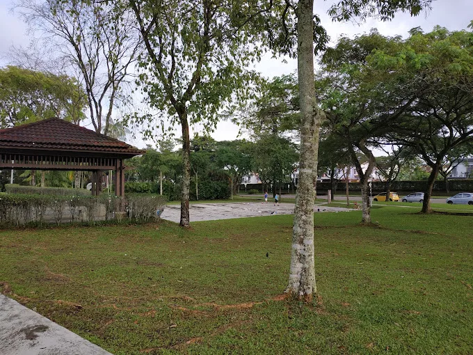 Setia Tropika Town Park — foto sebenar 4