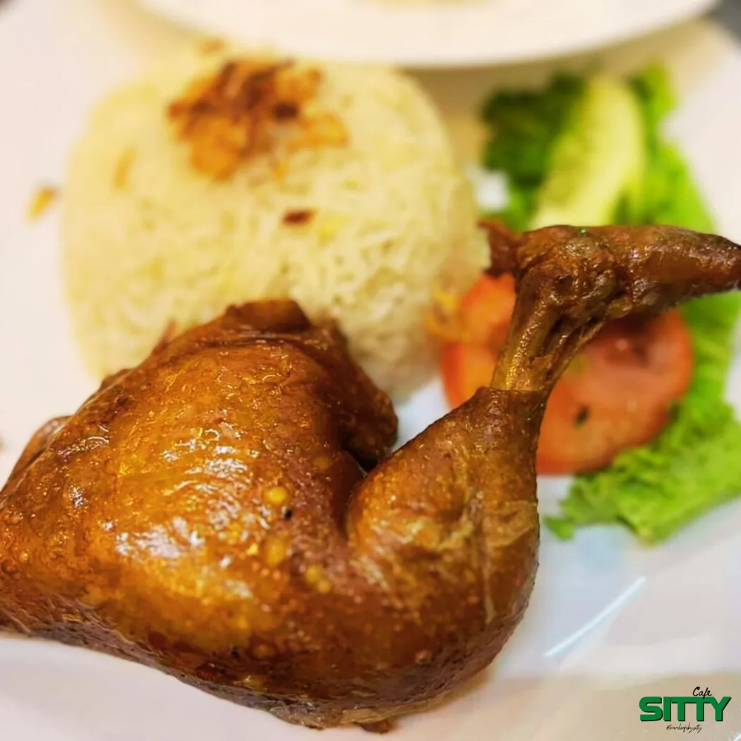 SITTY Cafe — foto sebenar 5