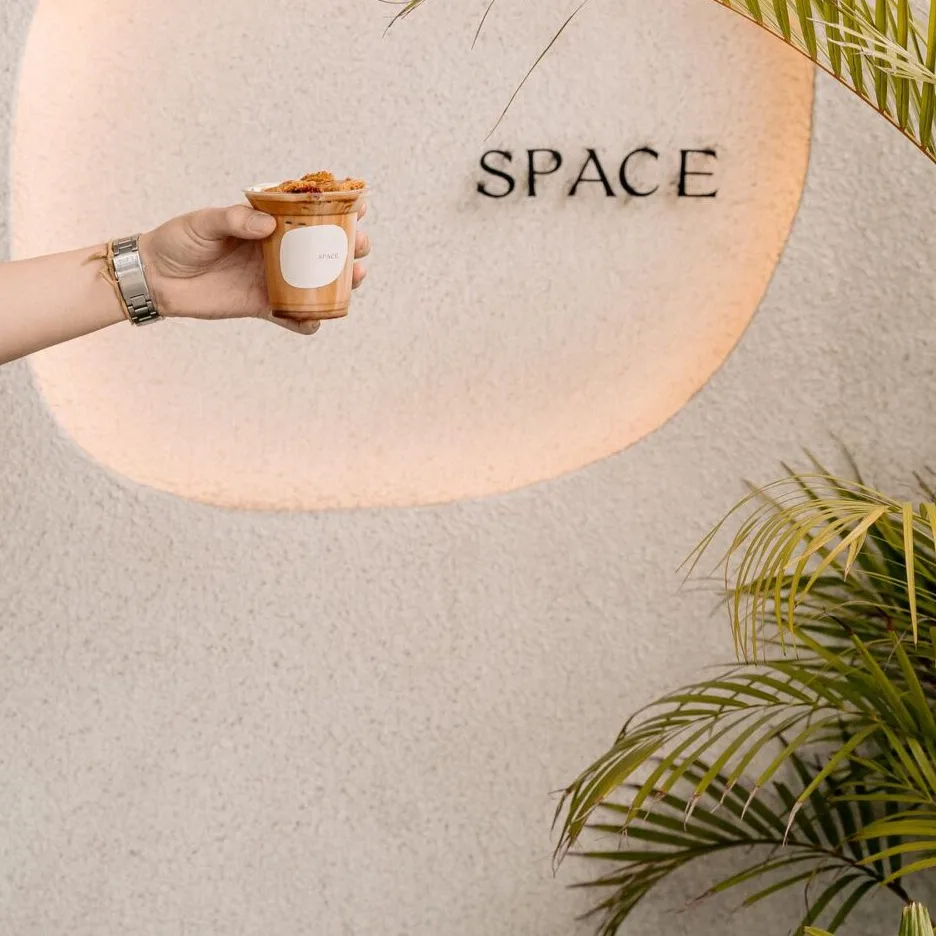 Space Cafe — foto sebenar 5 (crop)
