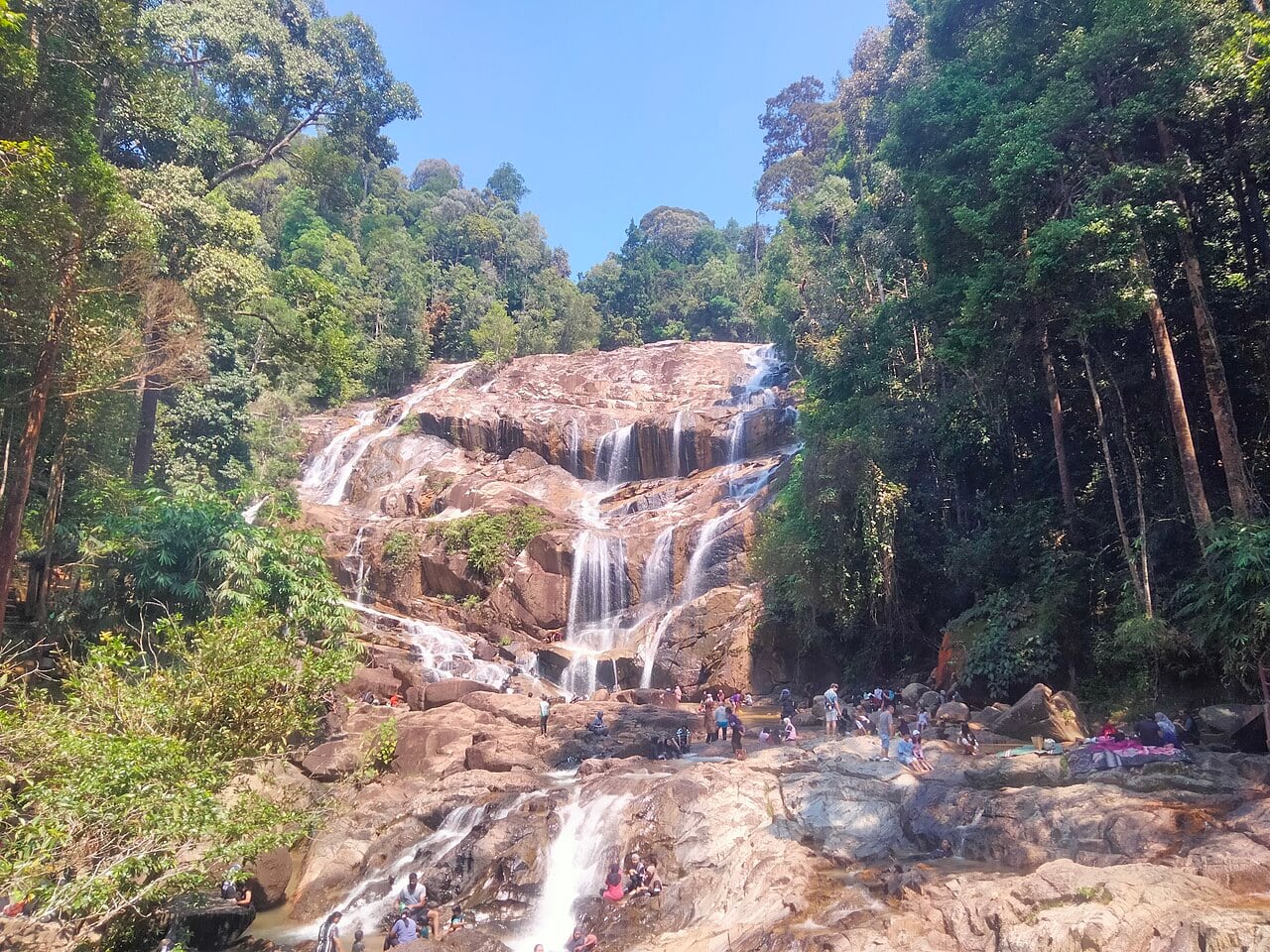 Gambar 3 Sungai Pandan Waterfall (Jiwacamp)