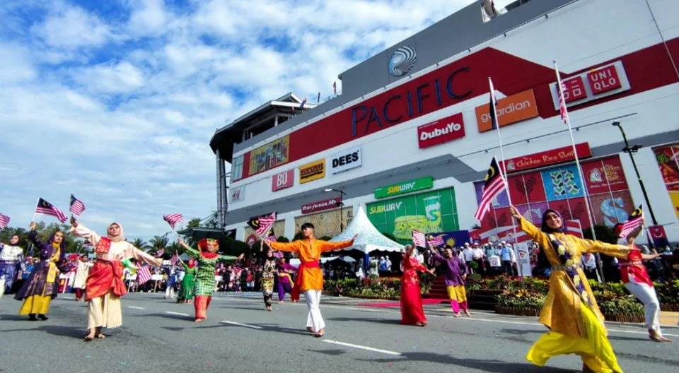 Sunway Kluang Mall — foto sebenar 3
