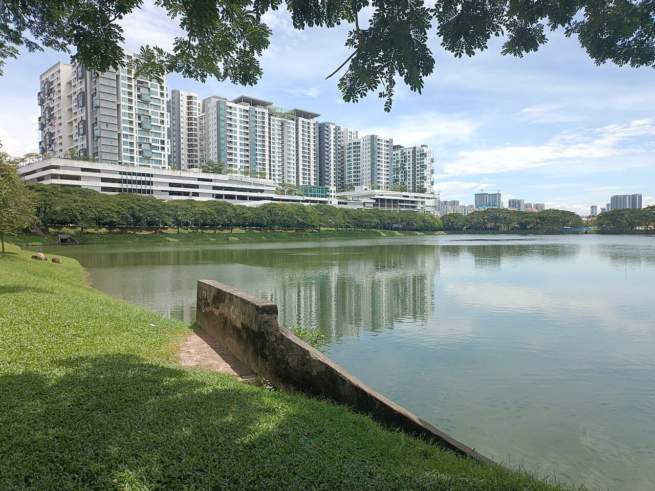 Gambar Taman Tasik Danau Kota