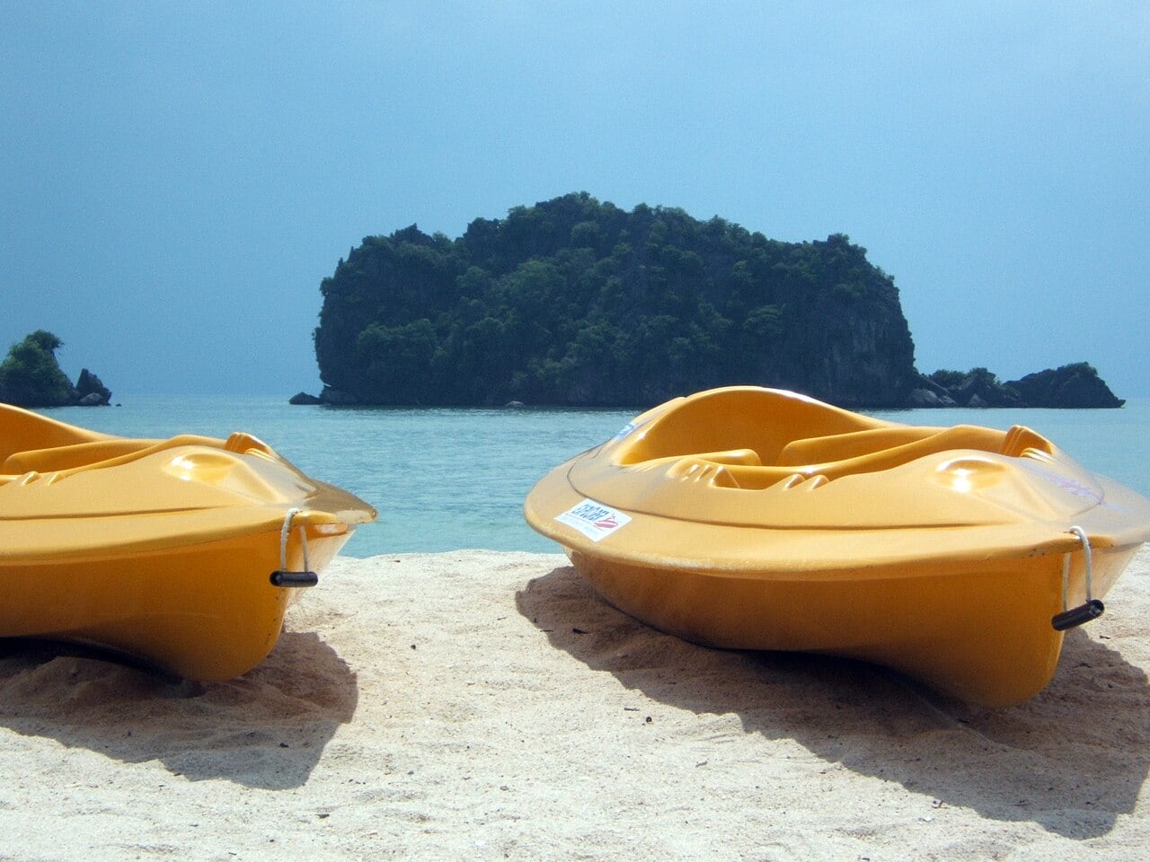 Gambar Tanjung Rhu Beach