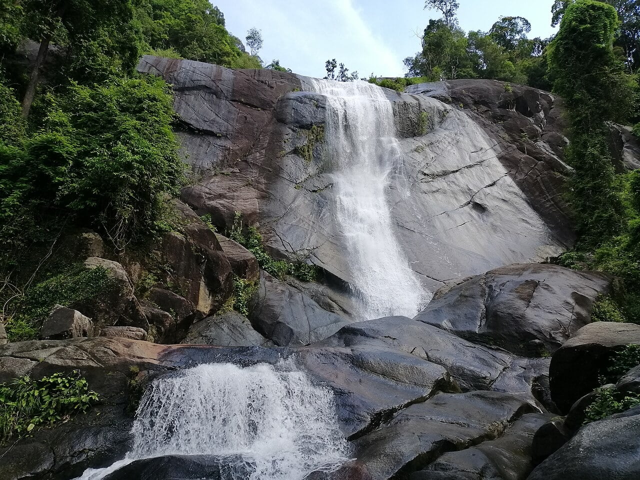 Gambar 3 Air Terjun Telaga Tujuh