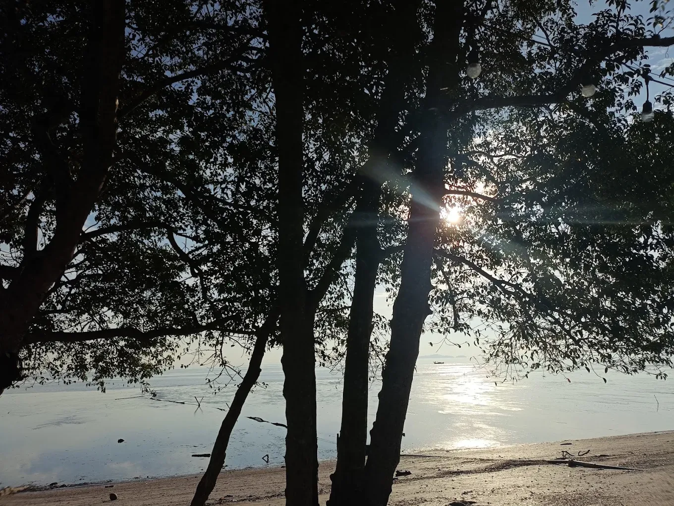 Teluk Kerang Beach — foto sebenar 3