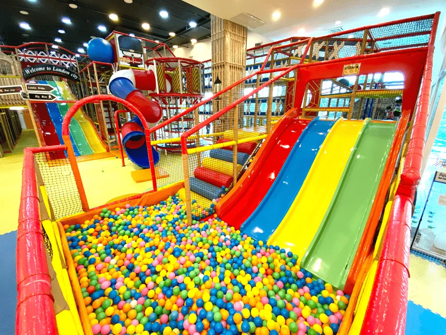 The Parenthood Toppen Shopping Centre — foto sebenar 4