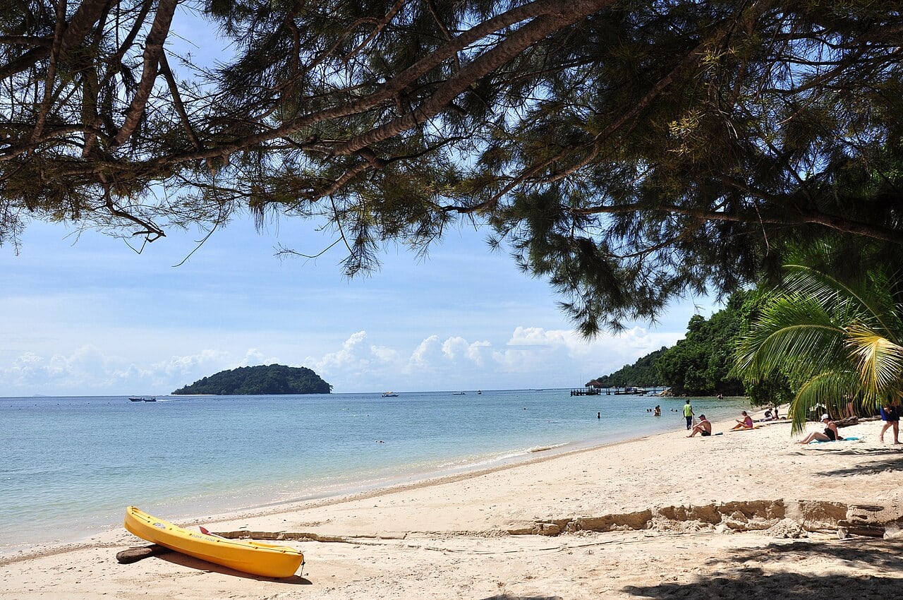 Gambar 3 Tunku Abdul Rahman Park Sabah