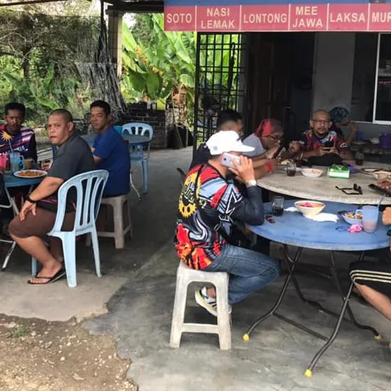 Warong Pak Ari Roti Canai Terbang Ledang — foto sebenar 5 (crop)